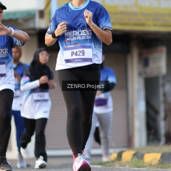 Runner Photo 3472296