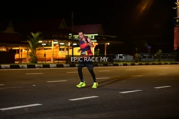 Runner Photo 3472298