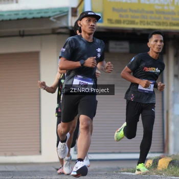 Runner Photo 3472300