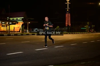 Runner Photo 3472304