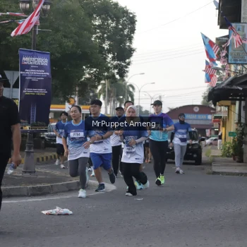 Runner Photo 3472306