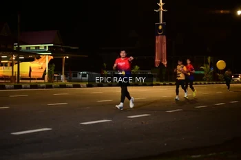 Runner Photo 3472308