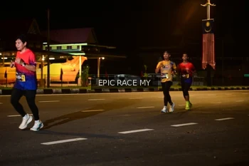 Runner Photo 3472316