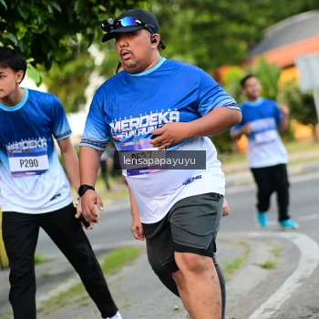 Runner Photo 3472324