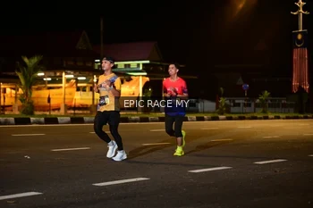Runner Photo 3472328
