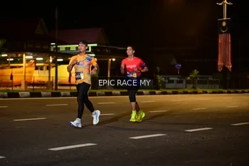 Runner Photo 3472333