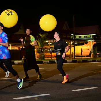 Runner Photo 3472344