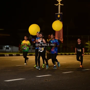 Runner Photo 3472346