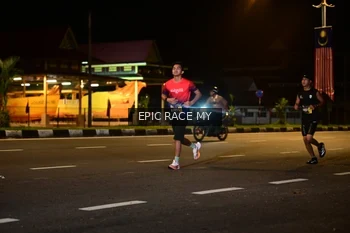 Runner Photo 3472364