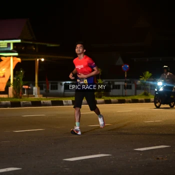Runner Photo 3472373