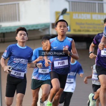 Runner Photo 3472382