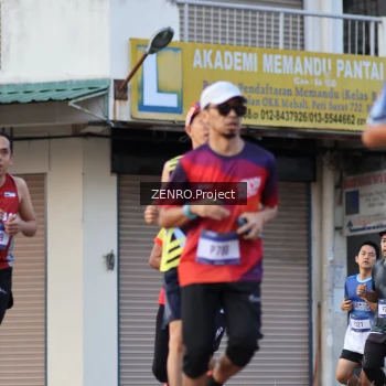 Runner Photo 3472394