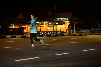 Runner Photo 3472396