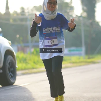 Runner Photo 3472404