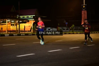 Runner Photo 3472415