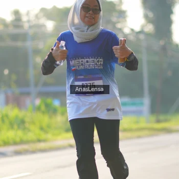 Runner Photo 3472416