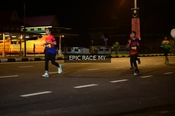 Runner Photo 3472421