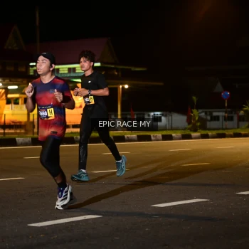 Runner Photo 3472429