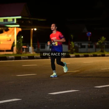 Runner Photo 3472430