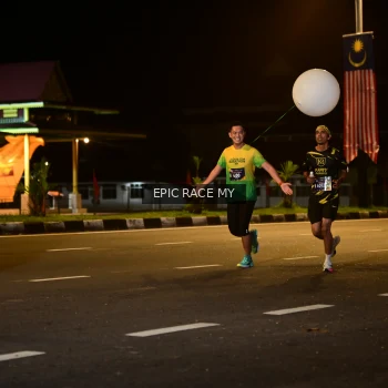 Runner Photo 3472431