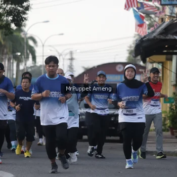Runner Photo 3472433