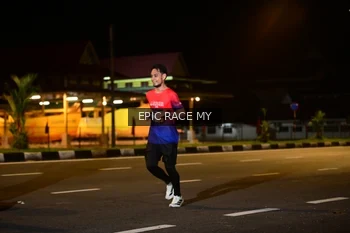 Runner Photo 3472443