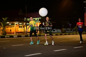 Runner Photo 3472447