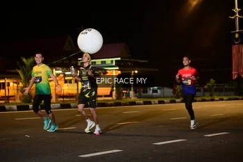 Runner Photo 3472448
