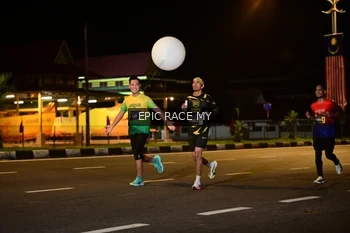 Runner Photo 3472454