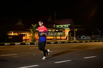Runner Photo 3472456