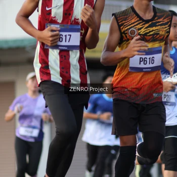 Runner Photo 3472462
