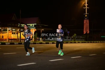 Runner Photo 3472467