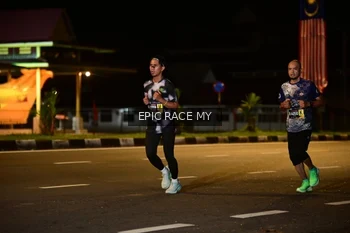 Runner Photo 3472468