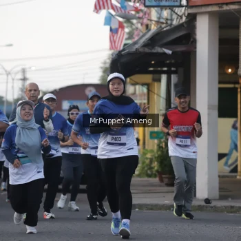 Runner Photo 3472469