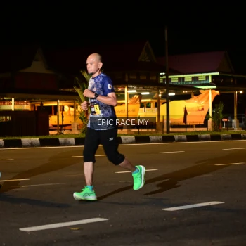 Runner Photo 3472477