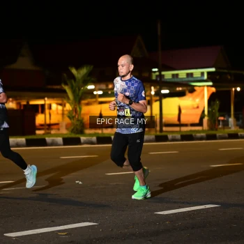 Runner Photo 3472479