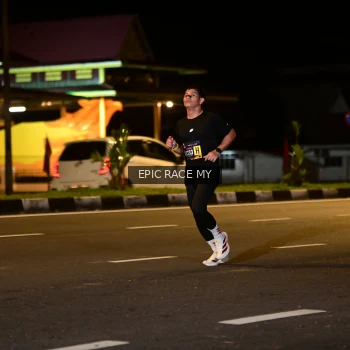 Runner Photo 3472516