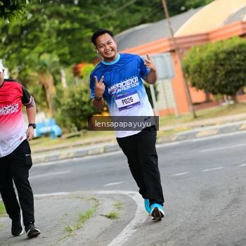 Runner Photo 3472525