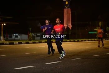 Runner Photo 3472528