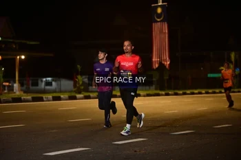 Runner Photo 3472533