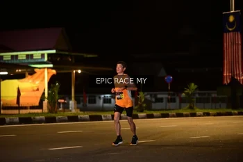 Runner Photo 3472543