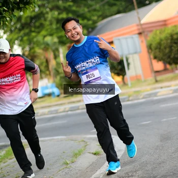 Runner Photo 3472555