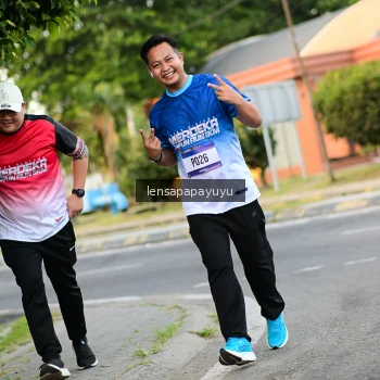 Runner Photo 3472558