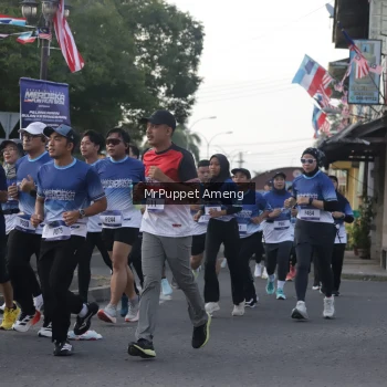 Runner Photo 3472572