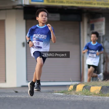 Runner Photo 3472597