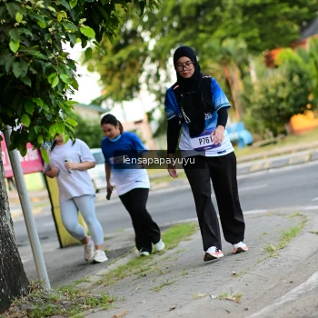 Runner Photo 3472615