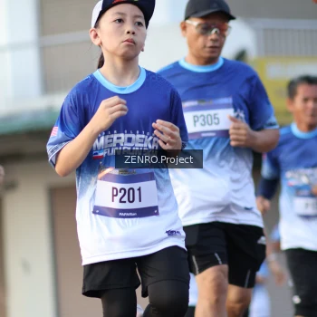 Runner Photo 3472626