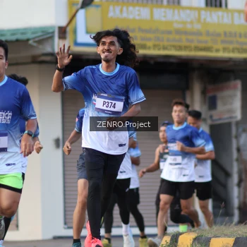 Runner Photo 3472629