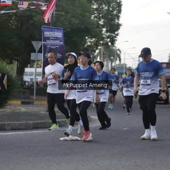 Runner Photo 3472641