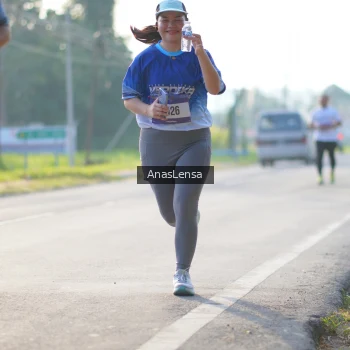 Runner Photo 3472643